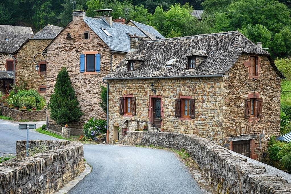 Les coûts cachés d'une vente immobilière en 2026 : ce que les vendeurs oublient dans leur budget